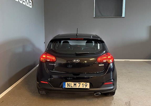 Kia Ceed 6 of 12