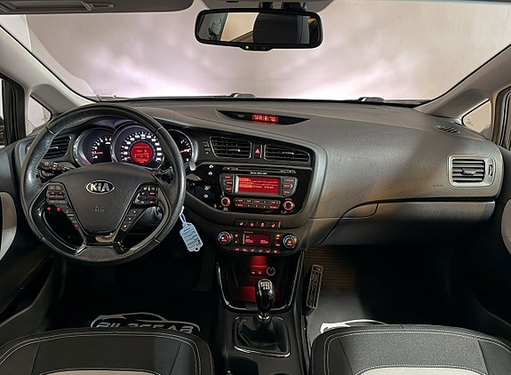 Kia Ceed 10 of 12
