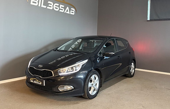 Kia Ceed 4 of 12