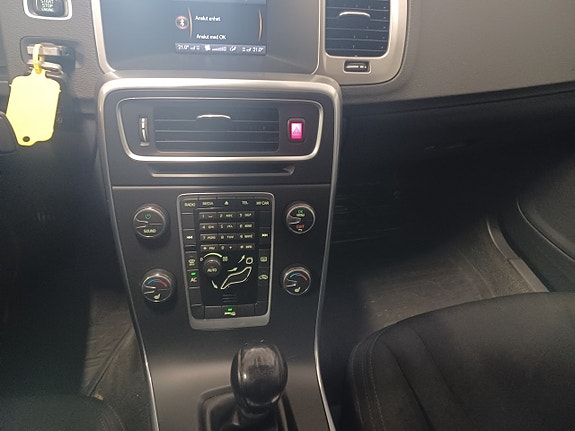Volvo S60 13 of 13
