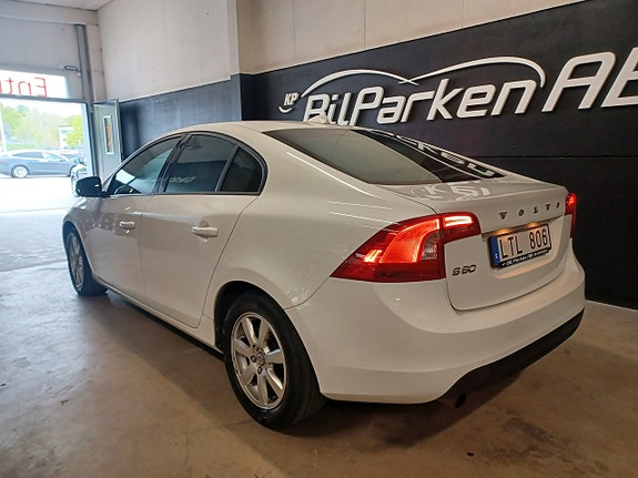Volvo S60 5 of 5