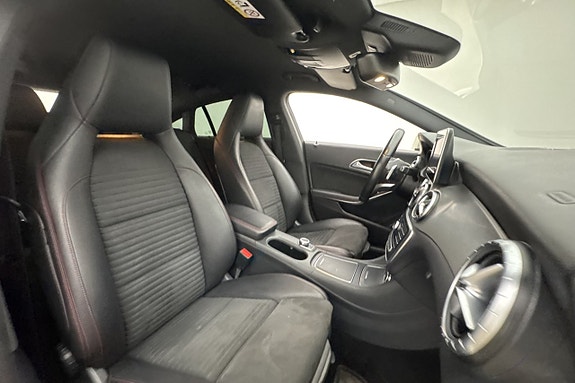 Mercedes-Benz CLA220 d 22 of 26