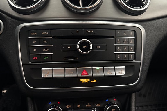 Mercedes-Benz CLA220 d 19 of 26
