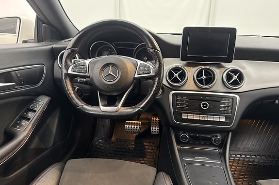 Mercedes-Benz CLA220 d 9 of 26