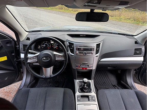 Subaru Outback 5 of 5