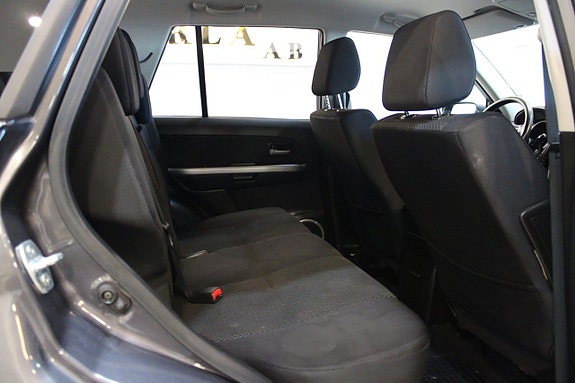 Suzuki Grand Vitara 9 of 11