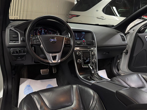 Volvo XC60 15 of 26