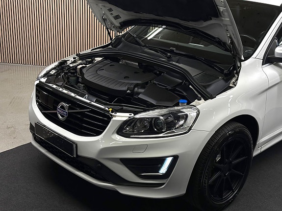 Volvo XC60 7 of 26