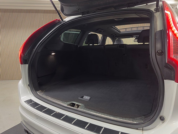 Volvo XC60 25 of 26