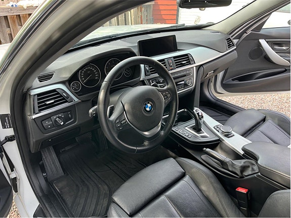 BMW 320 5 of 5