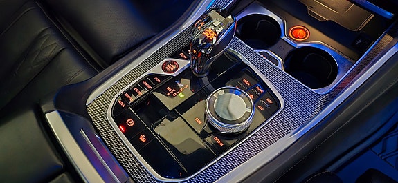BMW X6 27 of 27