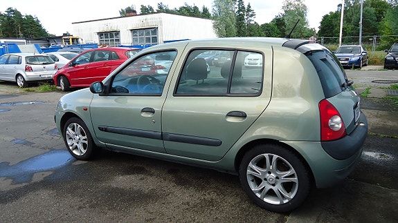 Renault Clio 6 of 19