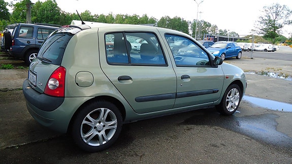 Renault Clio 7 of 19