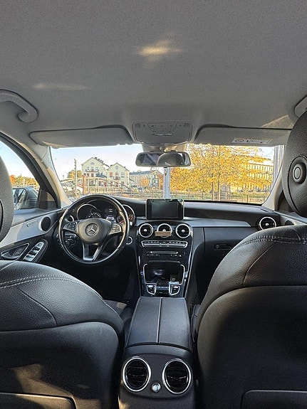 Mercedes-Benz C220 d 6 of 6