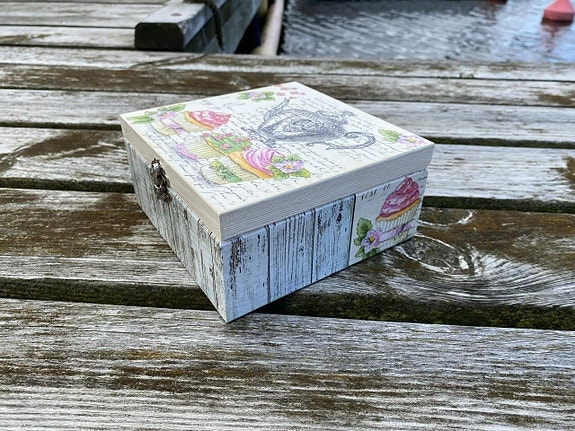 Product image 2 of 6