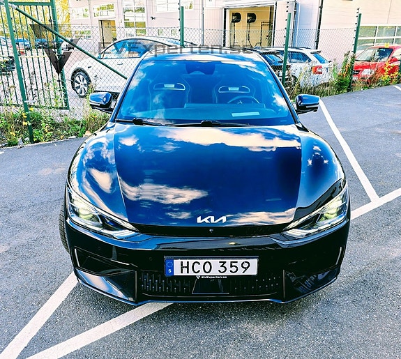 Kia EV6 5 of 5