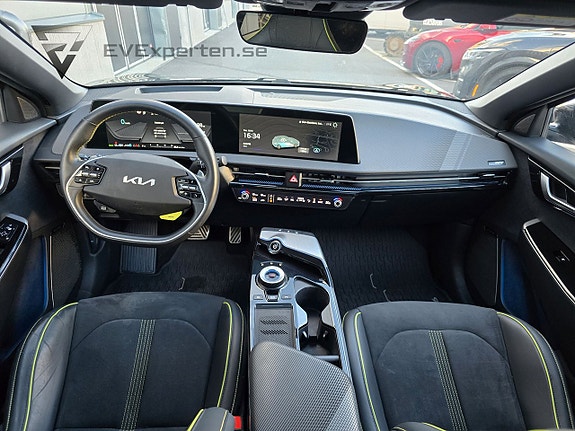 Kia EV6 14 of 26