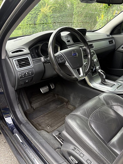 Volvo XC70 4 of 7
