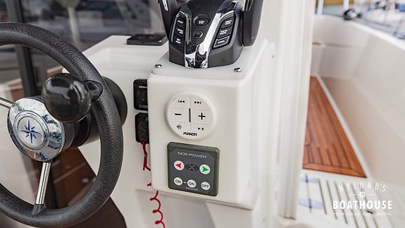 Finnmaster Pilot P8 | 2x Yamaha F/FL 200 GETX-A 21 of 30