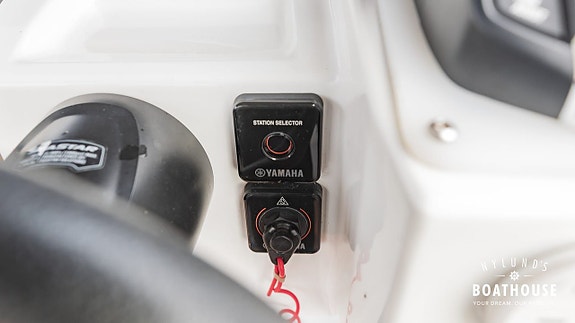 Finnmaster Pilot P8 | 2x Yamaha F/FL 200 GETX-A 23 of 30