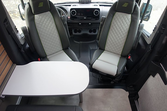 Hymer Grand Canyon S CrossOver 600 4x4 Läder / Vinterpaket 10 of 22