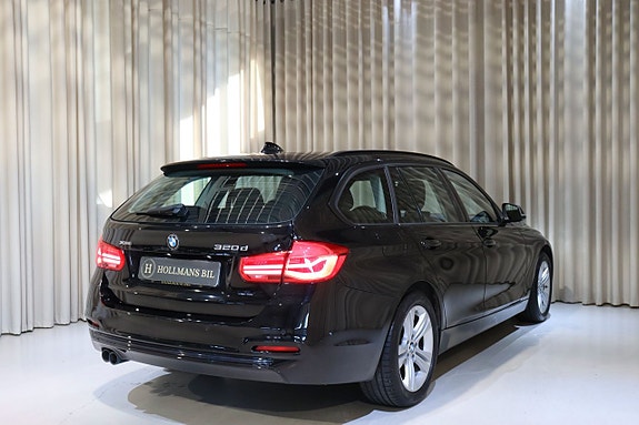 BMW 320 8 of 27