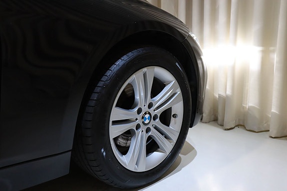 BMW 320 10 of 27