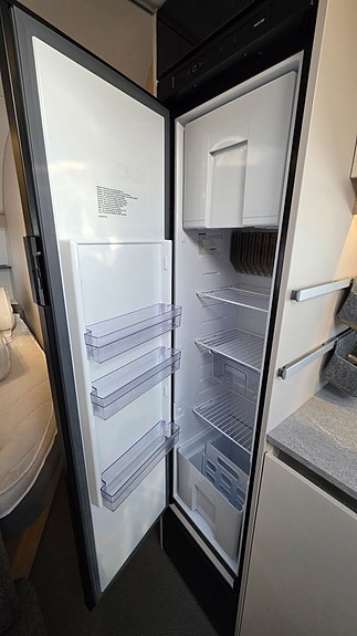 Adria Adora 613 PK *MYCKET VÄLUTRUSTAD *Förtält Penta 14 of 24