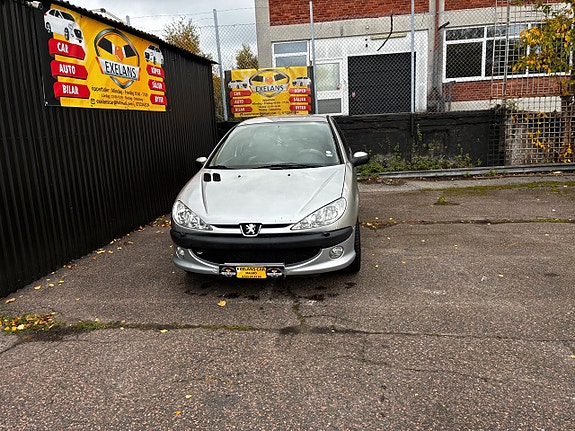 Peugeot 206+