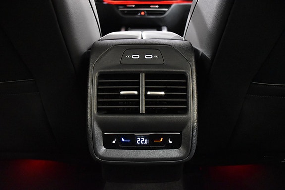 Volkswagen Passat 26 of 29