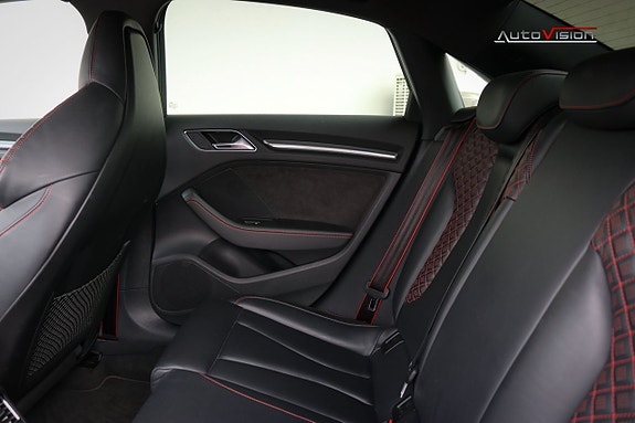 Audi RS3 24 of 30