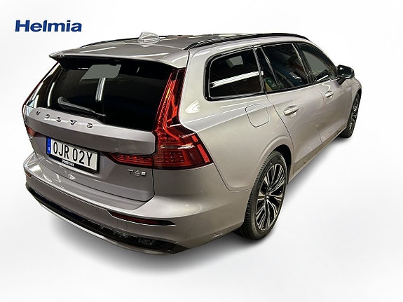 Volvo V60 4 of 5