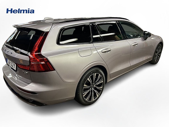 Volvo V60 5 of 5