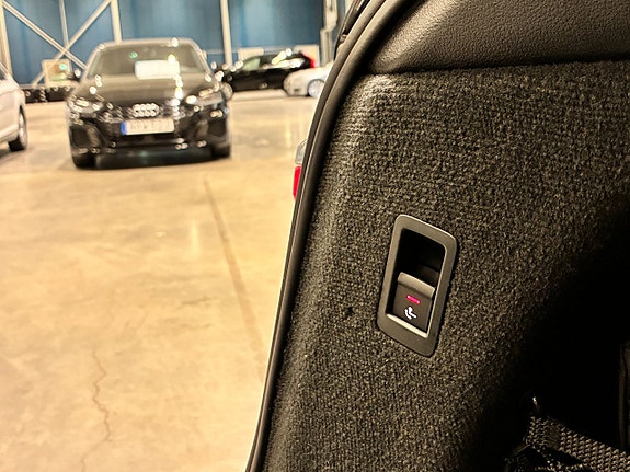 Audi A6 12 of 30