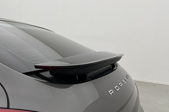 Porsche Panamera 4 15 of 30
