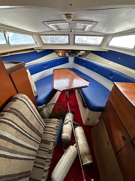 Fairline Holiday 6 of 7