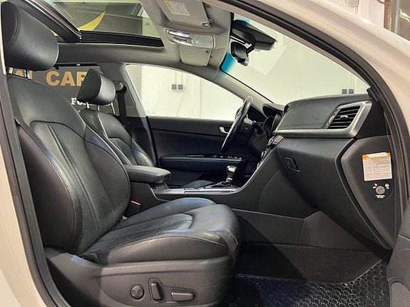 Kia Optima 21 of 27