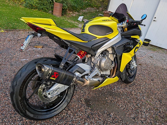 Aprilia RS660 2 of 5