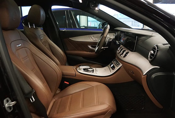 Mercedes-Benz E63 22 of 30