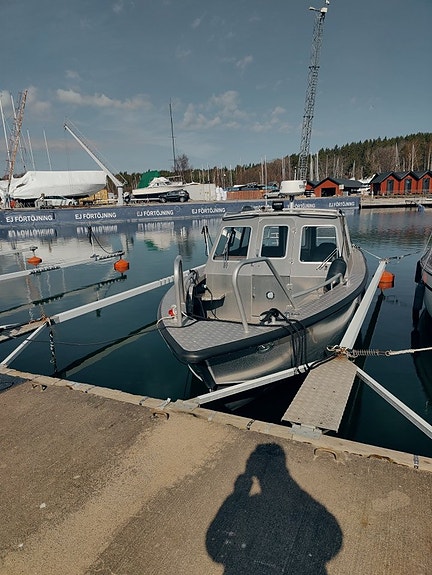 2 st platser på Karlslunds Marina, bland dom absolut bästa.