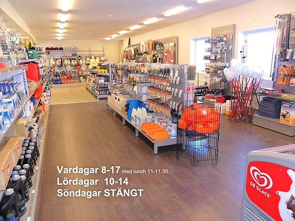 Vinterförvaring, motorbyten, försäkringjob, plastarbetern 2 of 9