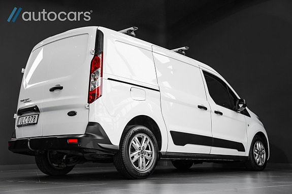 Ford Transit Connect 3 of 5