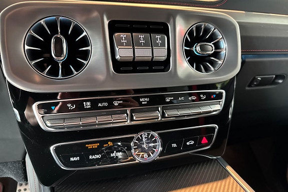 Mercedes-Benz G63 15 of 17