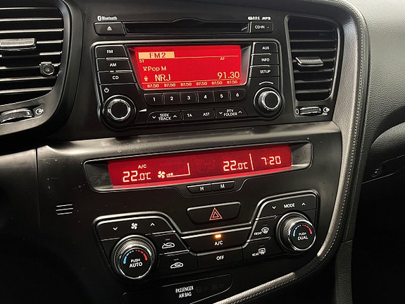 Kia Optima 12 of 16