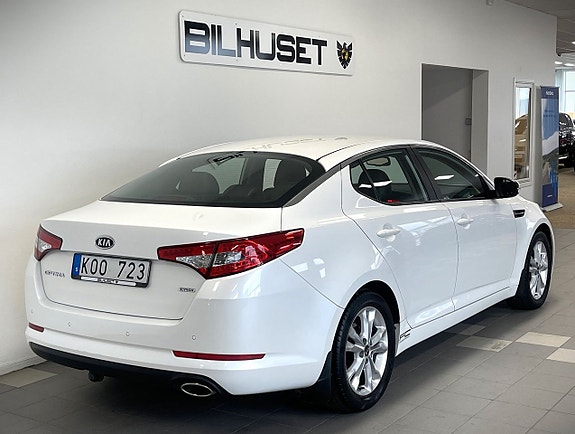 Kia Optima 3 of 5