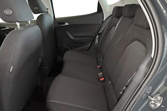 Seat Arona 8 of 8