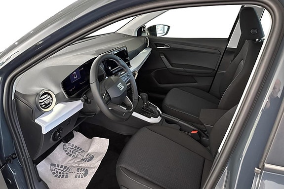 Seat Arona 6 of 8