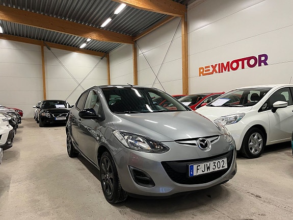 Mazda 2