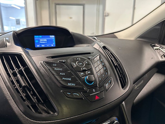 Ford Kuga 13 of 15