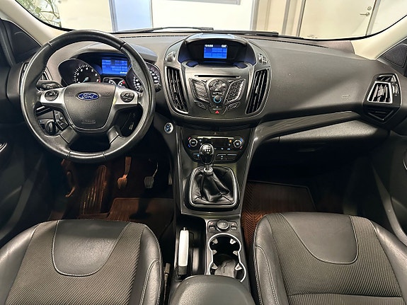 Ford Kuga 7 of 15